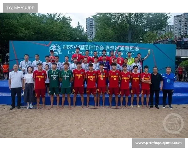 湛江球员郑海凤入选国家集训队展现沙滩足球门将不凡实力